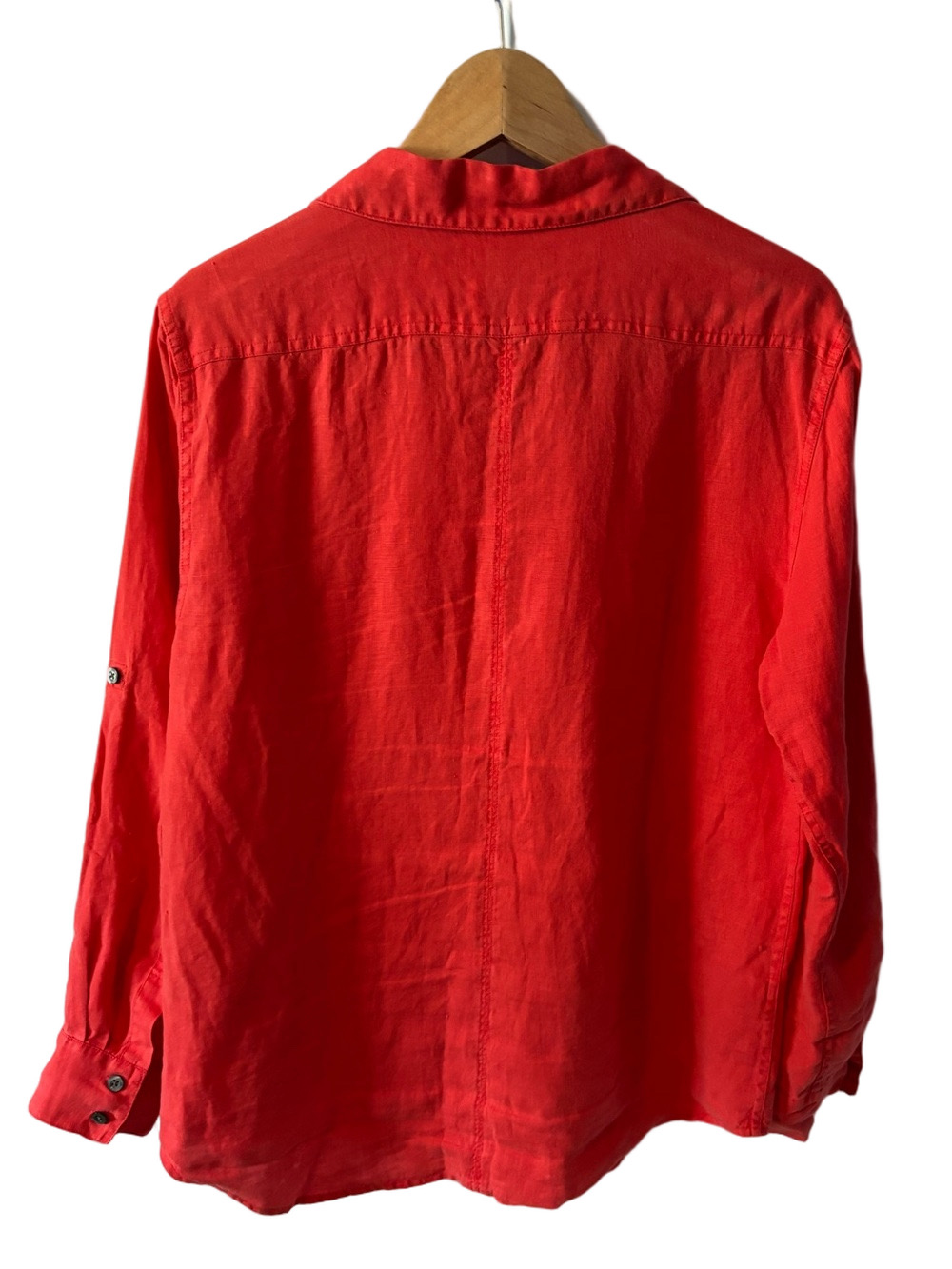 Tommy Bahama 100% Linen Red Button-Down Shirt M Roll Tab Sleeves V-Neck Coastal - Picture 2 of 6